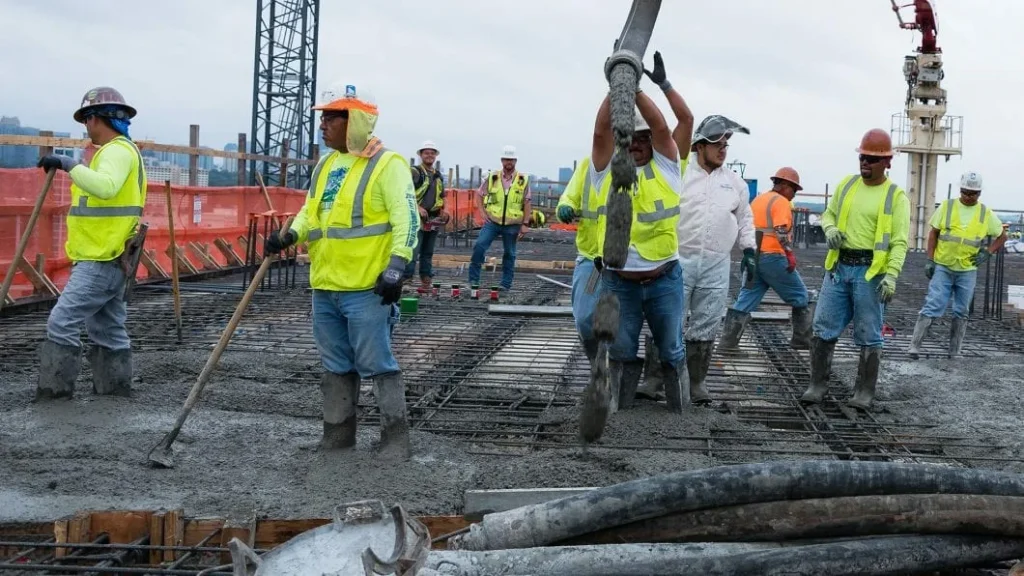 what to look for in a concrete contractor